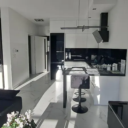 아파트 Vip Szyndzielnia *